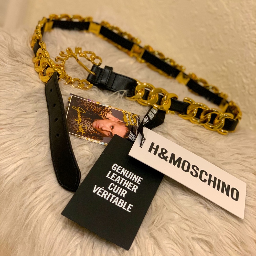 ❌SOLD❌H&M X Moschino Gold Leather Chain Belt